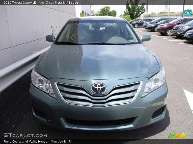 Aloe Green Metallic / Bisque 2010 Toyota Camry LE