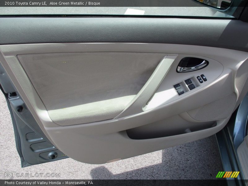 Aloe Green Metallic / Bisque 2010 Toyota Camry LE