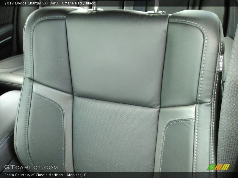 Octane Red / Black 2017 Dodge Charger SXT AWD