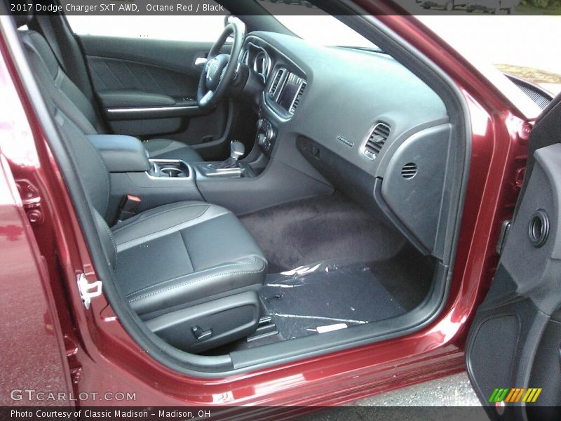Octane Red / Black 2017 Dodge Charger SXT AWD