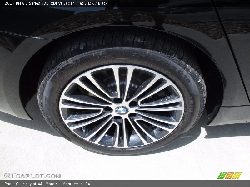 Jet Black / Black 2017 BMW 5 Series 530i xDrive Sedan