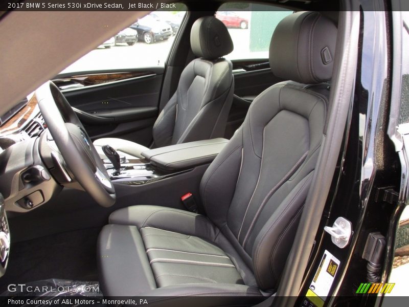 Jet Black / Black 2017 BMW 5 Series 530i xDrive Sedan