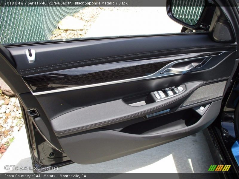 Black Sapphire Metallic / Black 2018 BMW 7 Series 740i xDrive Sedan