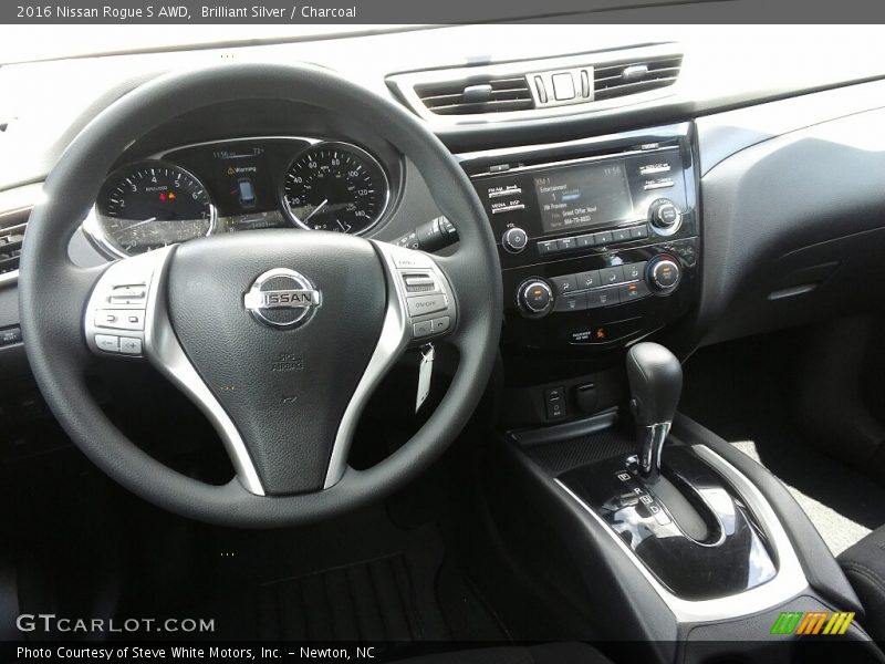 Brilliant Silver / Charcoal 2016 Nissan Rogue S AWD