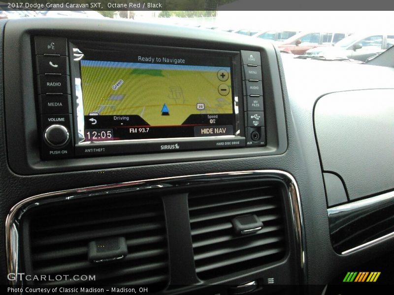 Octane Red / Black 2017 Dodge Grand Caravan SXT