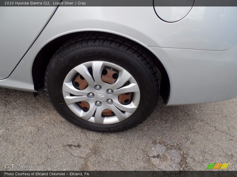 Liquid Silver / Gray 2010 Hyundai Elantra GLS