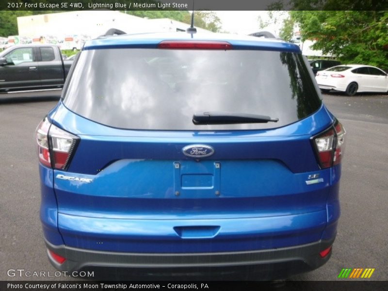Lightning Blue / Medium Light Stone 2017 Ford Escape SE 4WD