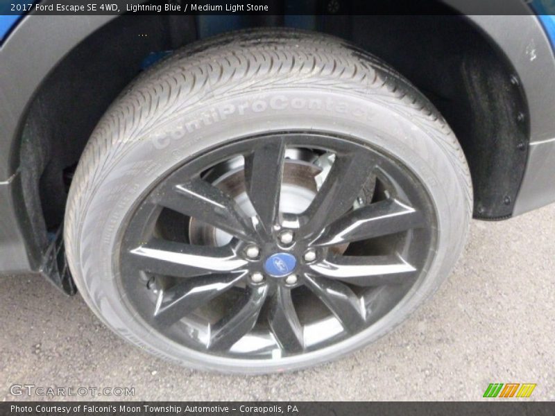 Lightning Blue / Medium Light Stone 2017 Ford Escape SE 4WD