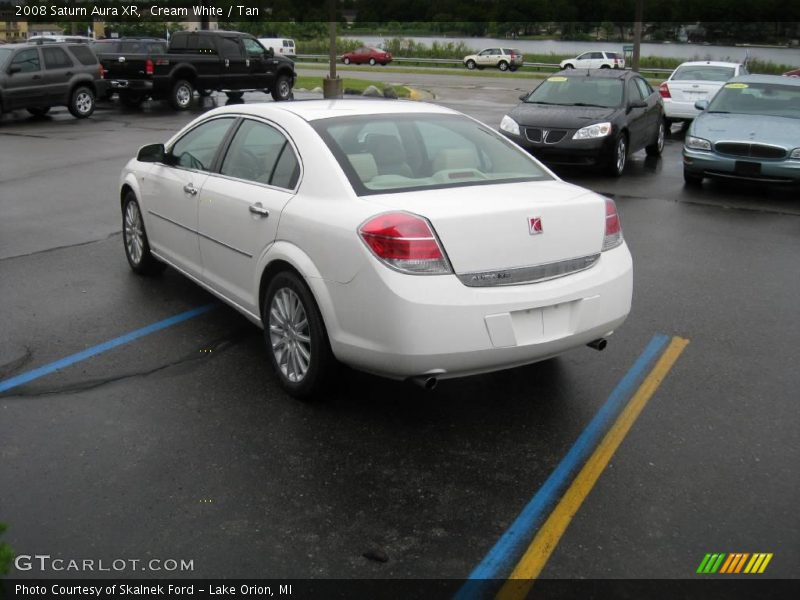Cream White / Tan 2008 Saturn Aura XR