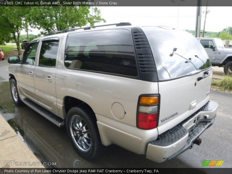 Silver Birch Metallic / Stone Gray 2005 GMC Yukon XL Denali AWD