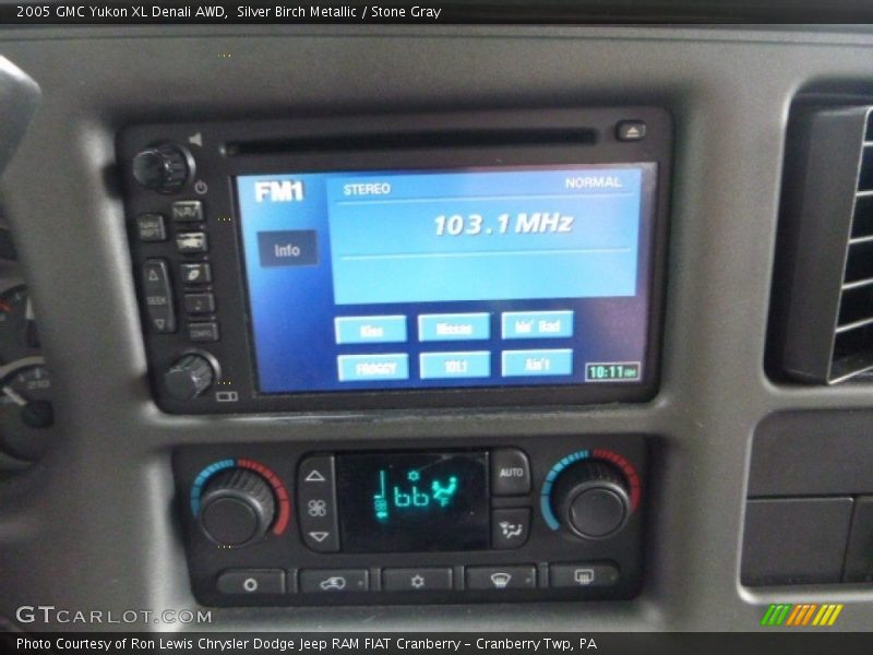 Silver Birch Metallic / Stone Gray 2005 GMC Yukon XL Denali AWD