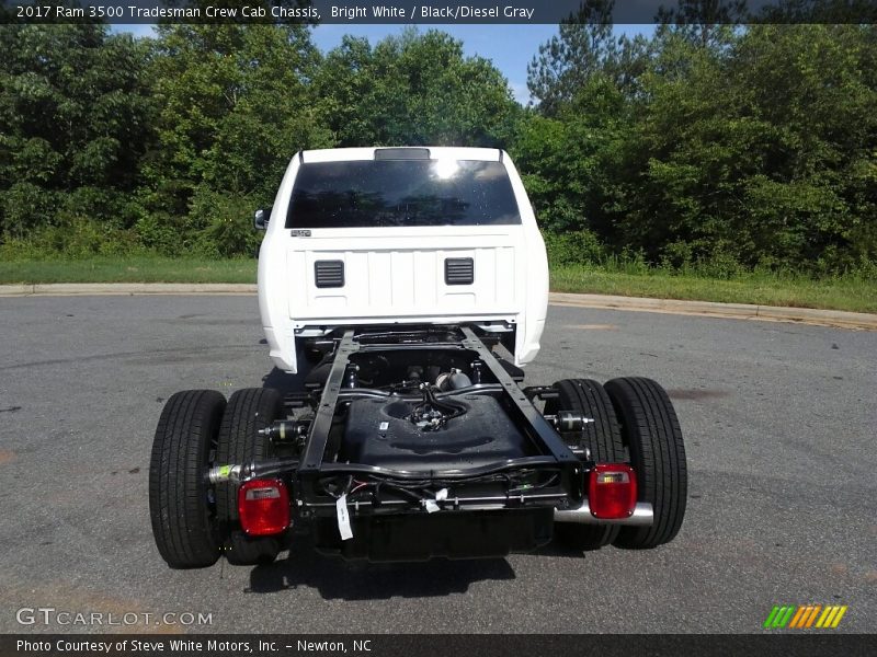 Bright White / Black/Diesel Gray 2017 Ram 3500 Tradesman Crew Cab Chassis