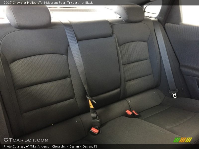 Iridescent Pearl Tricoat / Jet Black 2017 Chevrolet Malibu LT