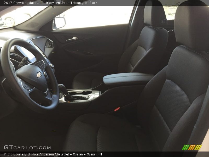 Iridescent Pearl Tricoat / Jet Black 2017 Chevrolet Malibu LT