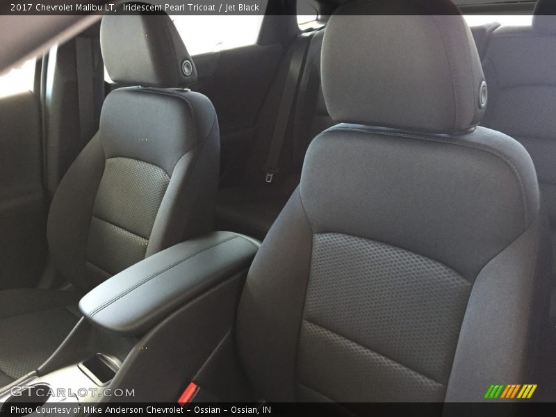 Iridescent Pearl Tricoat / Jet Black 2017 Chevrolet Malibu LT