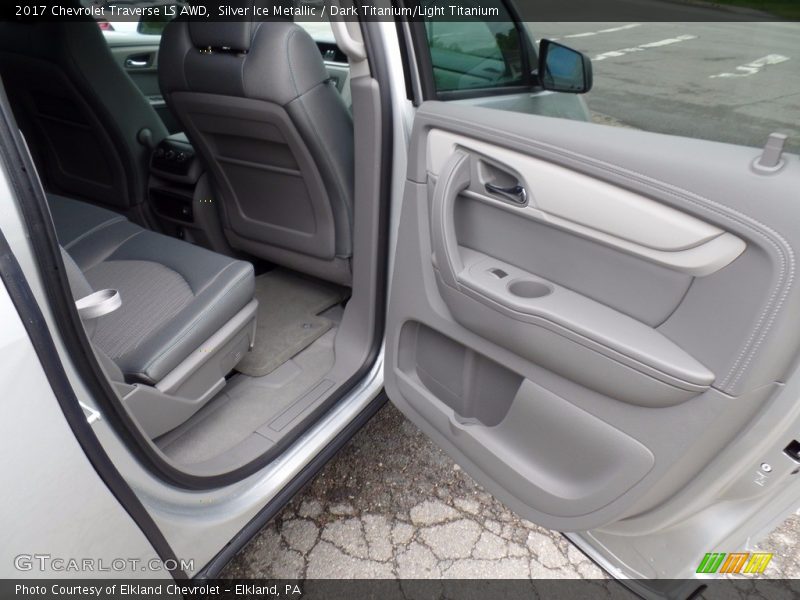 Silver Ice Metallic / Dark Titanium/Light Titanium 2017 Chevrolet Traverse LS AWD
