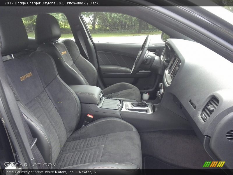 Pitch-Black / Black 2017 Dodge Charger Daytona 392