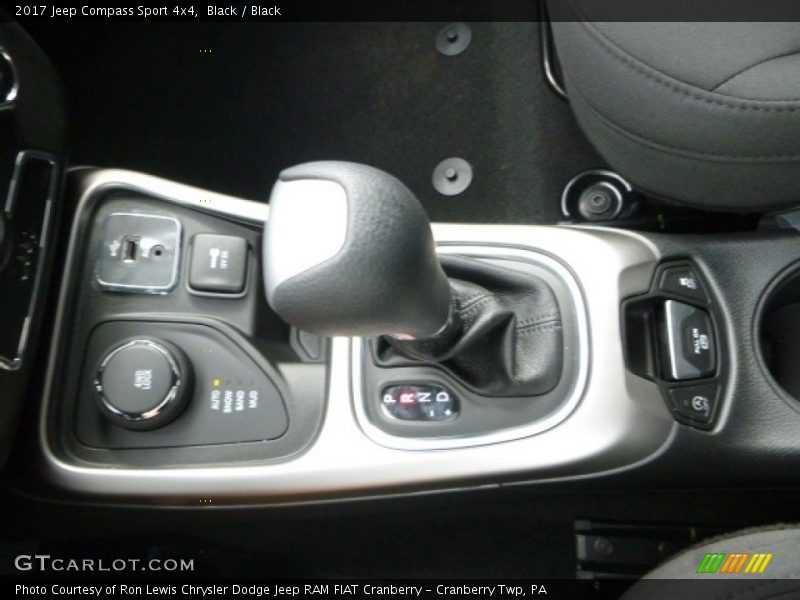Black / Black 2017 Jeep Compass Sport 4x4