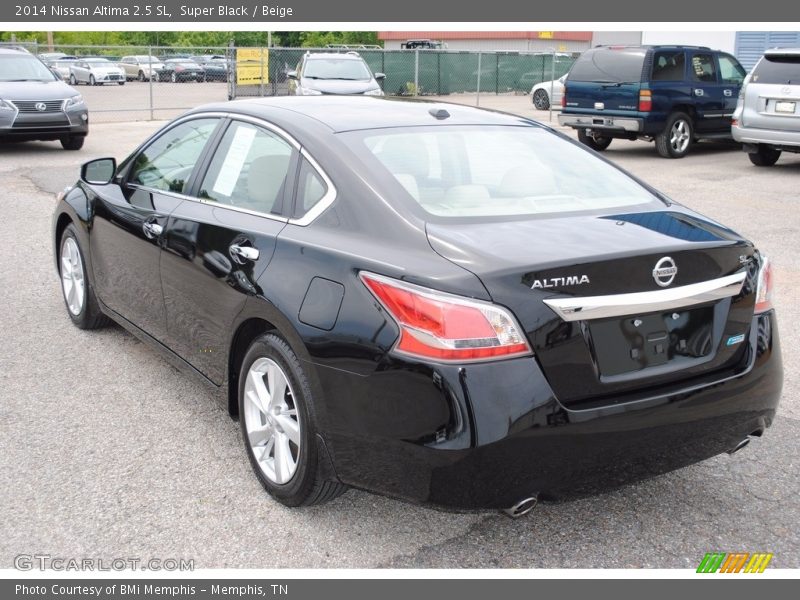 Super Black / Beige 2014 Nissan Altima 2.5 SL