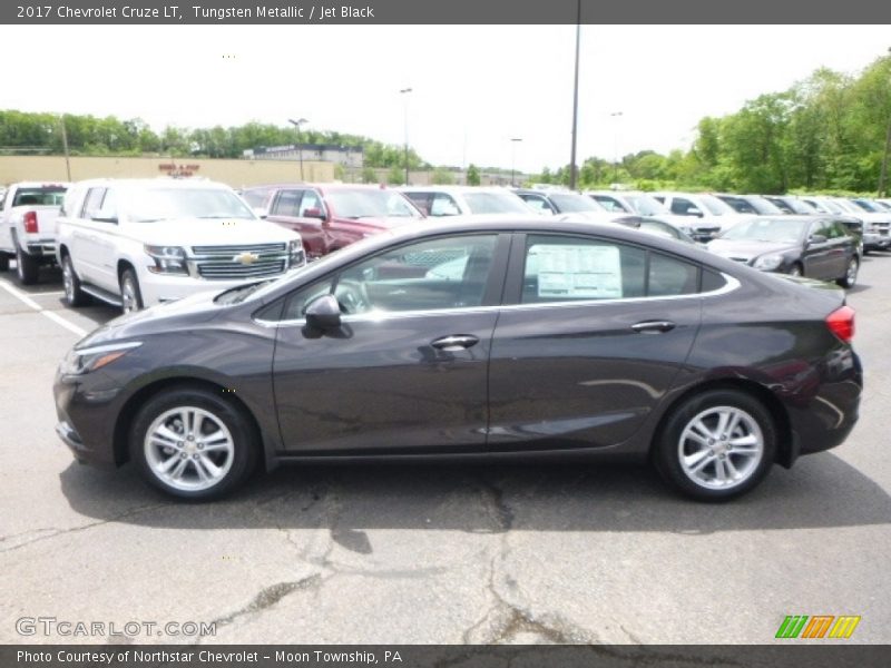 Tungsten Metallic / Jet Black 2017 Chevrolet Cruze LT