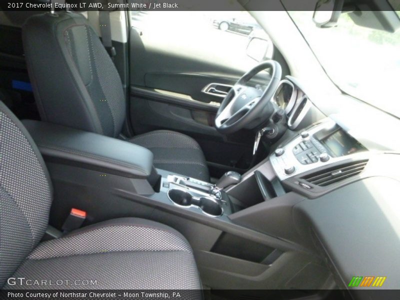 Summit White / Jet Black 2017 Chevrolet Equinox LT AWD