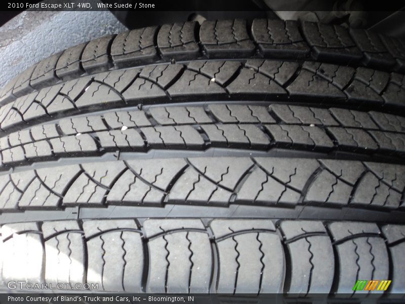 White Suede / Stone 2010 Ford Escape XLT 4WD