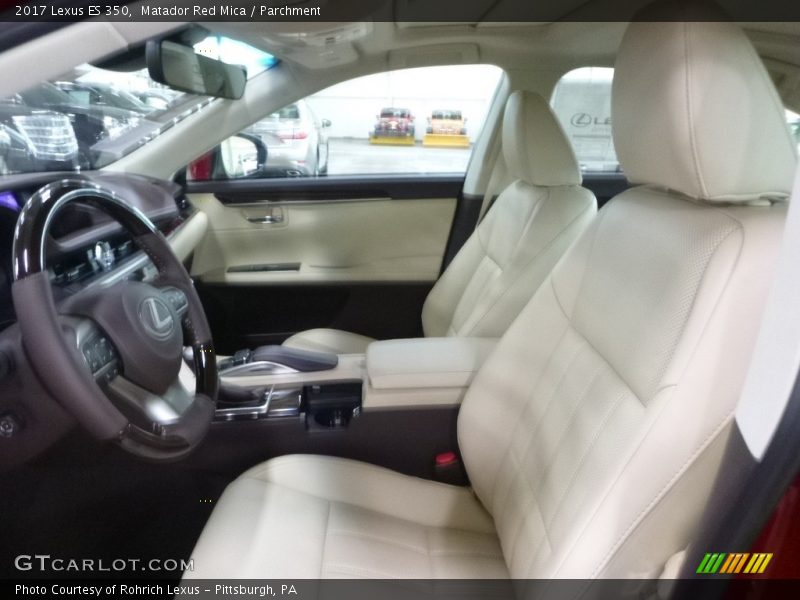 Matador Red Mica / Parchment 2017 Lexus ES 350