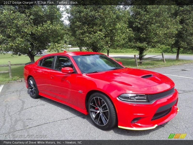 TorRed / Black 2017 Dodge Charger R/T Scat Pack