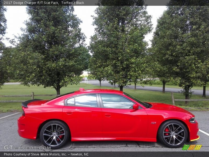 TorRed / Black 2017 Dodge Charger R/T Scat Pack