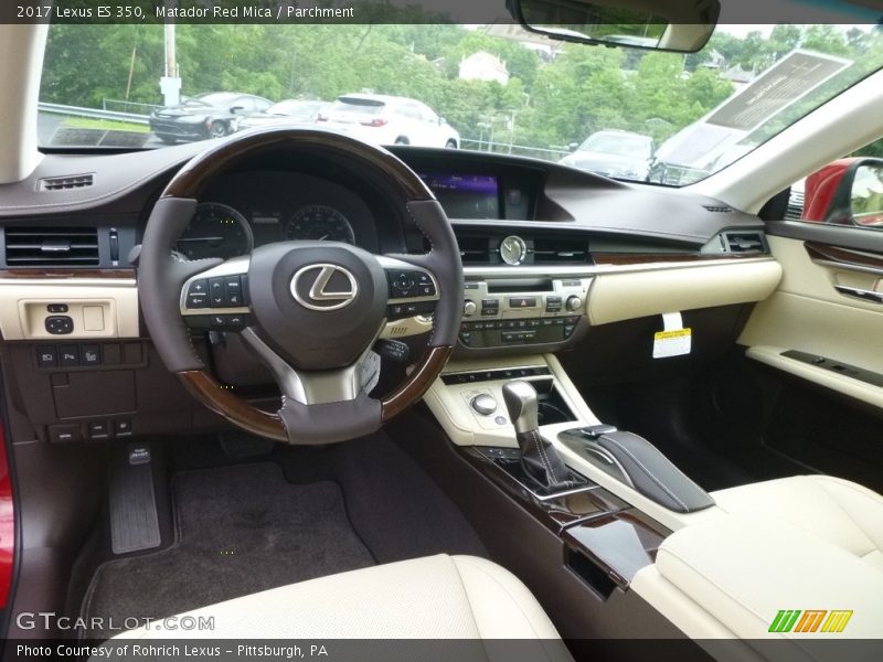 Matador Red Mica / Parchment 2017 Lexus ES 350