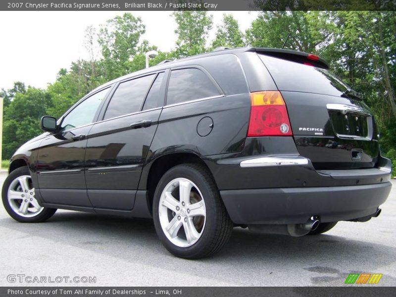 Brilliant Black / Pastel Slate Gray 2007 Chrysler Pacifica Signature Series