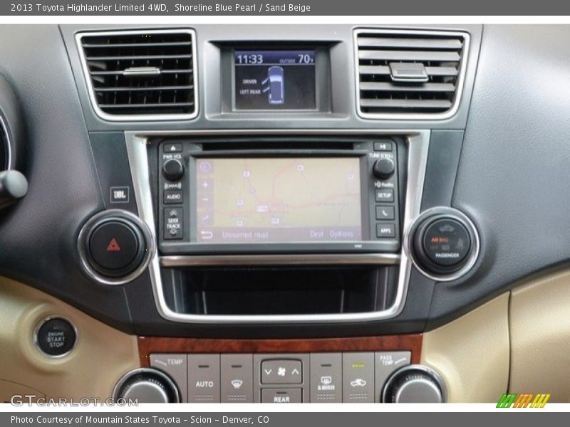 Shoreline Blue Pearl / Sand Beige 2013 Toyota Highlander Limited 4WD