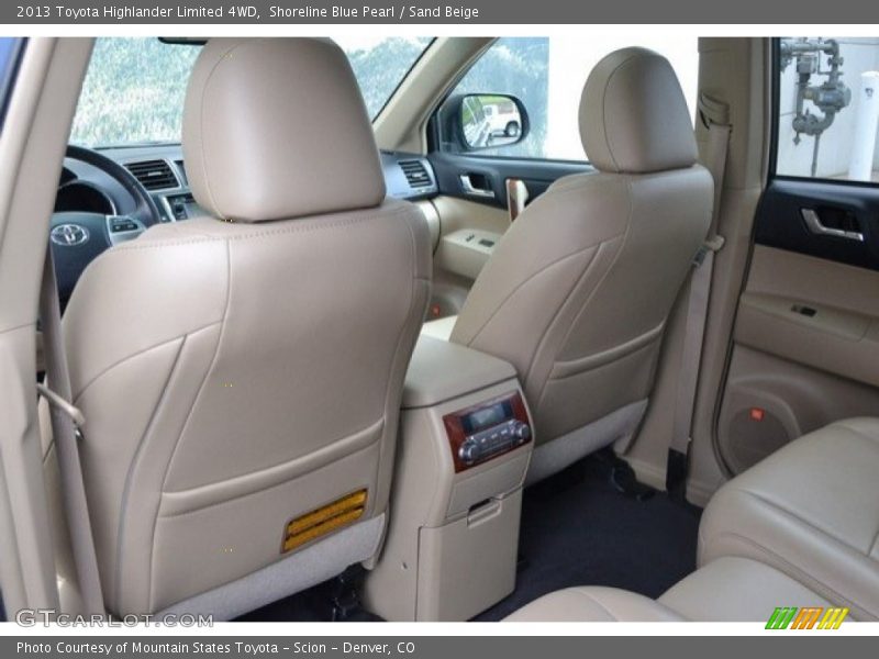Shoreline Blue Pearl / Sand Beige 2013 Toyota Highlander Limited 4WD
