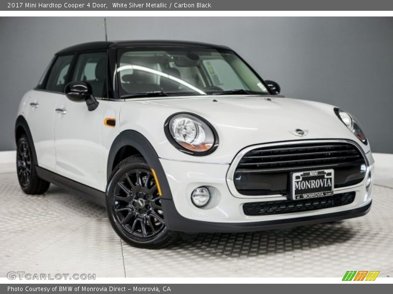 White Silver Metallic / Carbon Black 2017 Mini Hardtop Cooper 4 Door