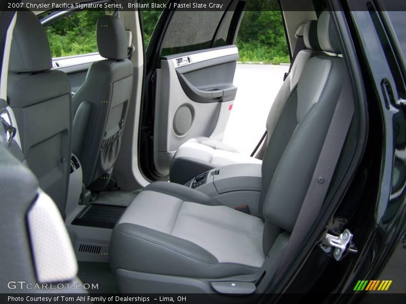 Brilliant Black / Pastel Slate Gray 2007 Chrysler Pacifica Signature Series