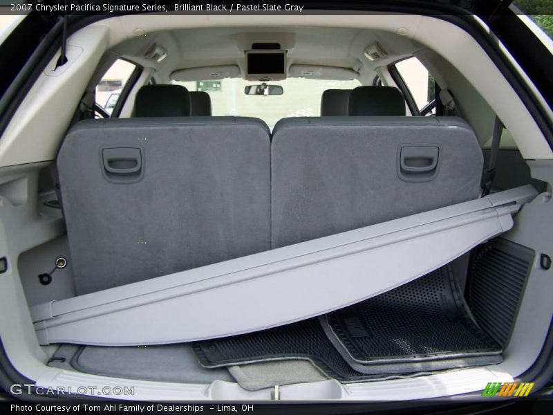 Brilliant Black / Pastel Slate Gray 2007 Chrysler Pacifica Signature Series