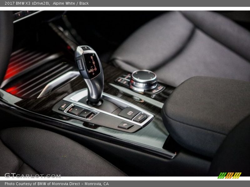 Alpine White / Black 2017 BMW X3 sDrive28i