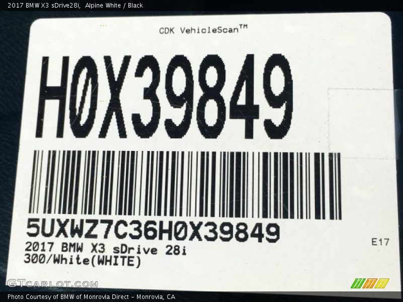 Alpine White / Black 2017 BMW X3 sDrive28i