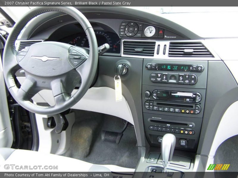 Brilliant Black / Pastel Slate Gray 2007 Chrysler Pacifica Signature Series