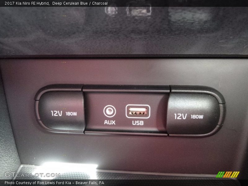 Deep Cerulean Blue / Charcoal 2017 Kia Niro FE Hybrid