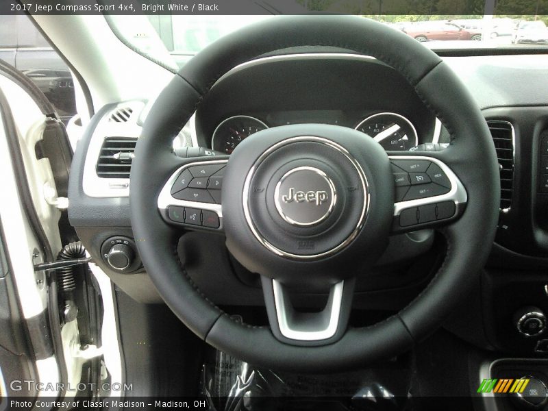 Bright White / Black 2017 Jeep Compass Sport 4x4