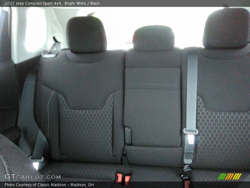 Bright White / Black 2017 Jeep Compass Sport 4x4