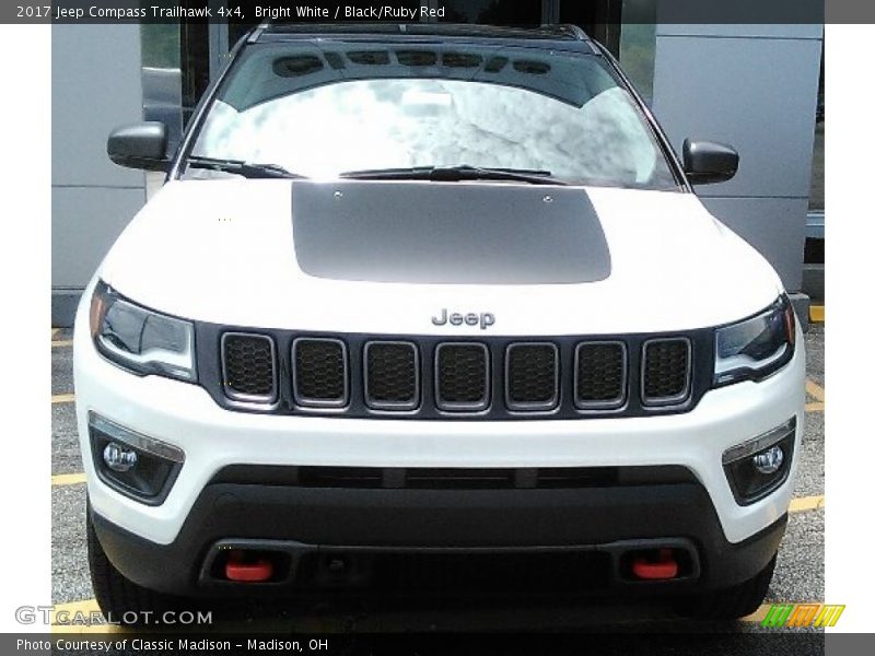 Bright White / Black/Ruby Red 2017 Jeep Compass Trailhawk 4x4