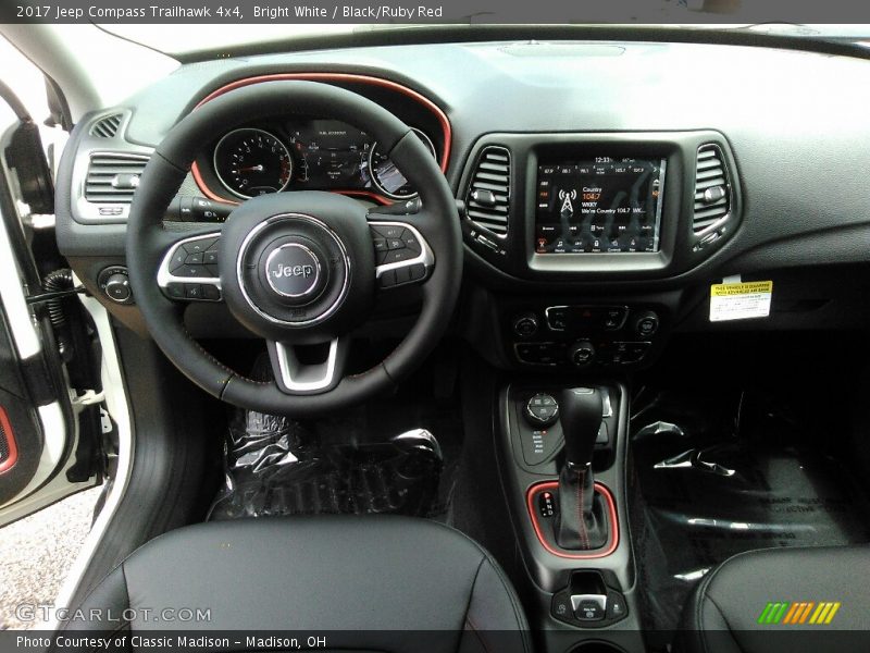 Bright White / Black/Ruby Red 2017 Jeep Compass Trailhawk 4x4