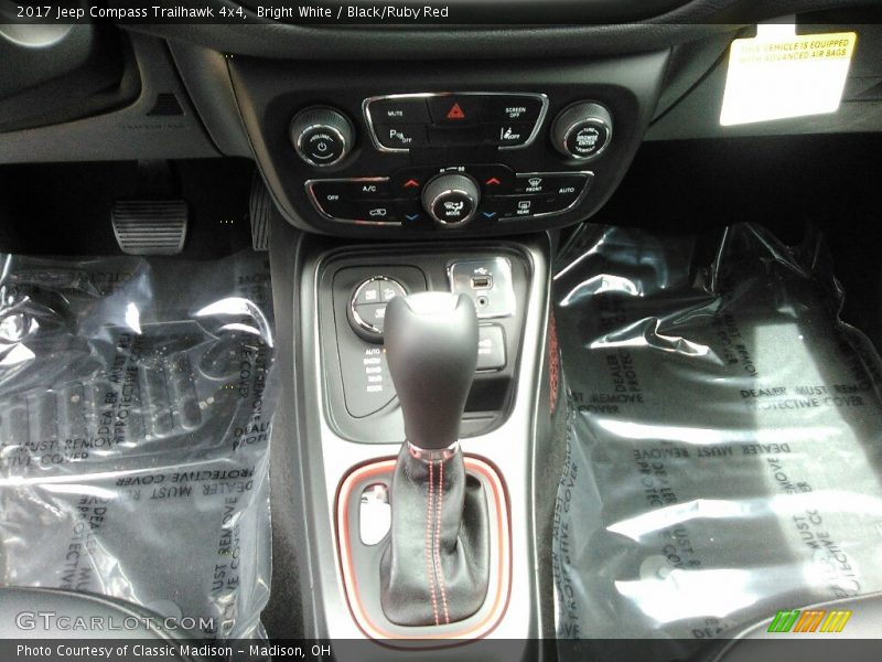 Bright White / Black/Ruby Red 2017 Jeep Compass Trailhawk 4x4