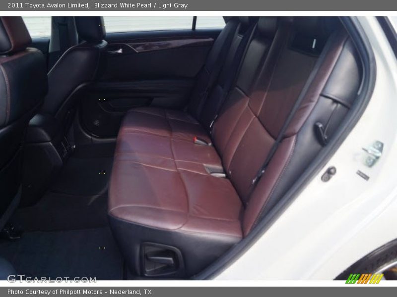 Blizzard White Pearl / Light Gray 2011 Toyota Avalon Limited