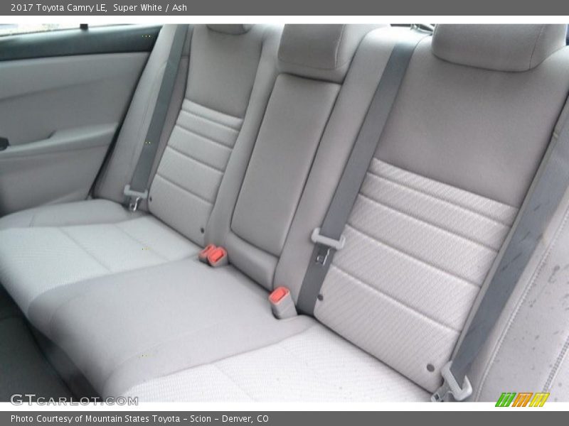 Super White / Ash 2017 Toyota Camry LE