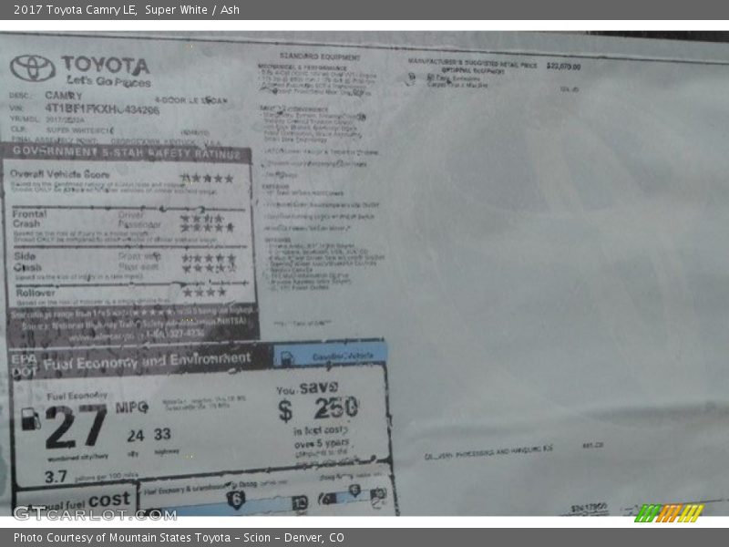 Super White / Ash 2017 Toyota Camry LE