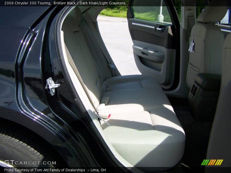Brilliant Black / Dark Khaki/Light Graystone 2009 Chrysler 300 Touring