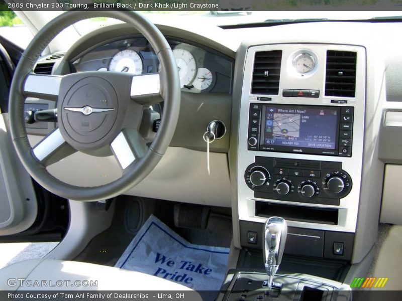 Brilliant Black / Dark Khaki/Light Graystone 2009 Chrysler 300 Touring